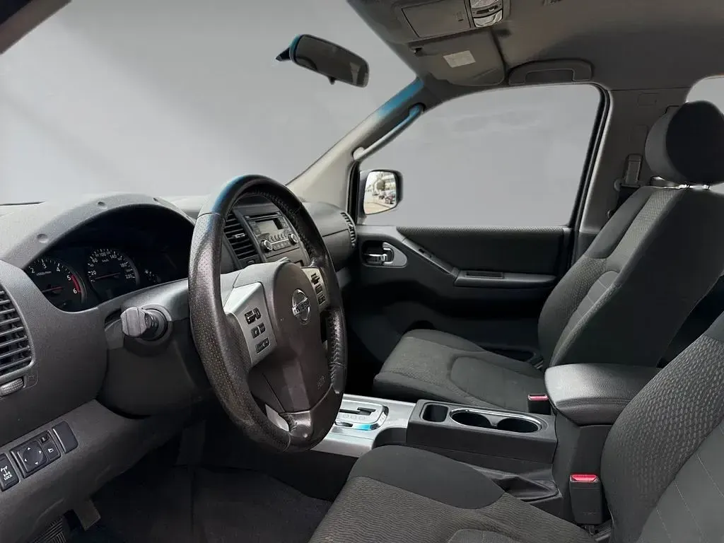 Gebraucht Nissan Navara SE 190 PS (139 kW) 2014 Weiß Pickup