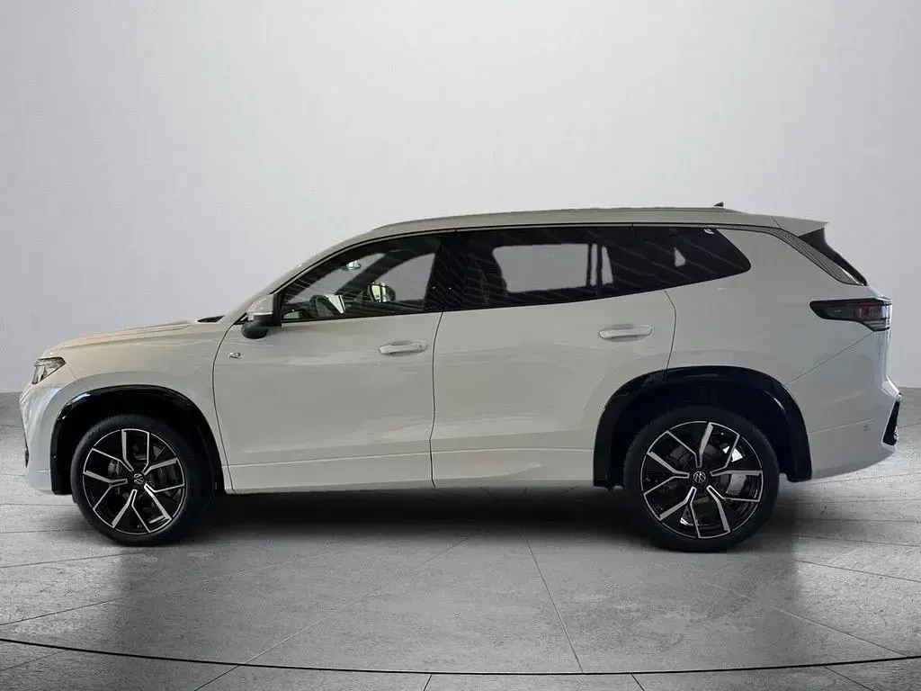 Neu VW Tayron R-line 193 PS (141 kW) 2026 Weiß SUV
