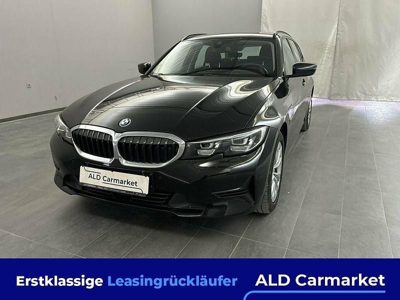 Schwarz uni Gebraucht 2021 BMW 330e Advantage Kombi | 23.480 € (Fairer Preis) - Bild 1/4