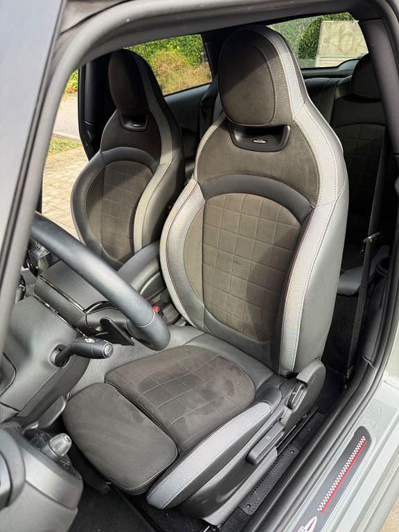 Gebraucht Mini John Cooper Works 178 PS (130 kW) 2021 Grau Kleinwagen