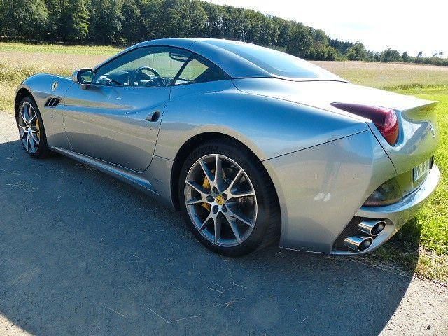 Gebraucht Ferrari California 460 PS (338 kW) 2011 Grau Cabrio