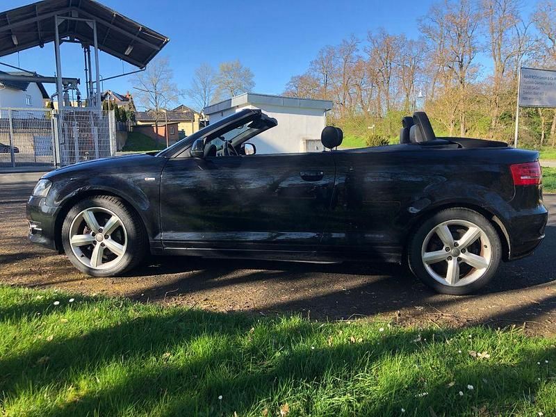 Gebraucht Audi A3 Cabriolet S-Line 140 PS (102 kW) 2010 Schwarz Cabrio