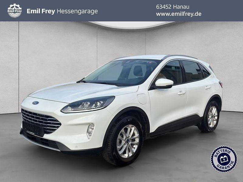 Gebraucht Ford Kuga Titanium 224 PS (164 kW) 2022 Weiß SUV