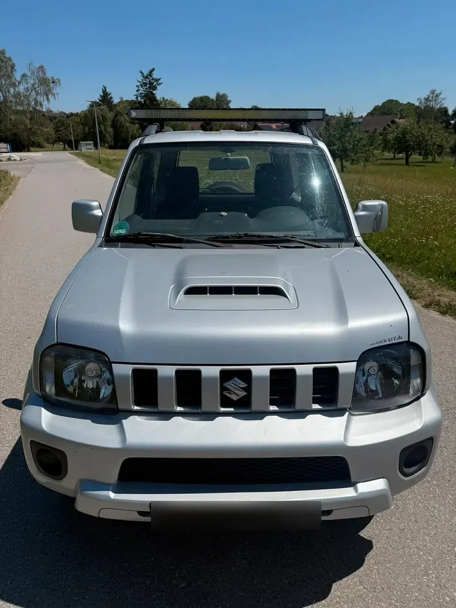 Gebraucht Suzuki Jimny 85 PS (62 kW) 2013 SUV