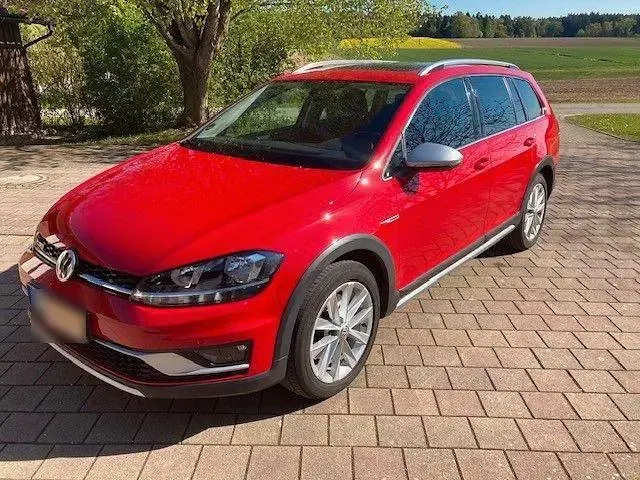 Second-hand VW Golf Alltrack 179 CP (131 kW) 2017 Roșu Break