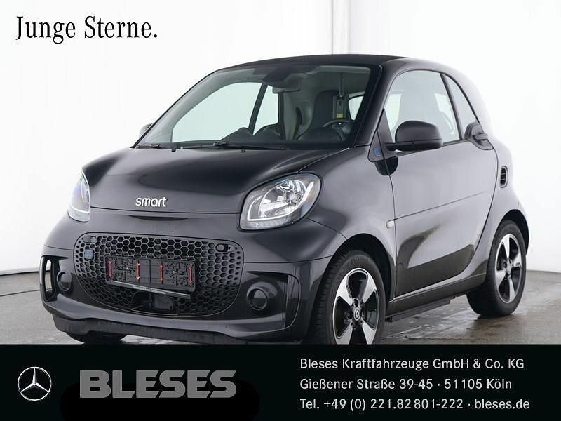 Bodypanels in black Gebraucht 2023 Smart ForTwo Electric Drive Passion Coupé | 13.950 € (Fairer Preis) - Bild 1/4