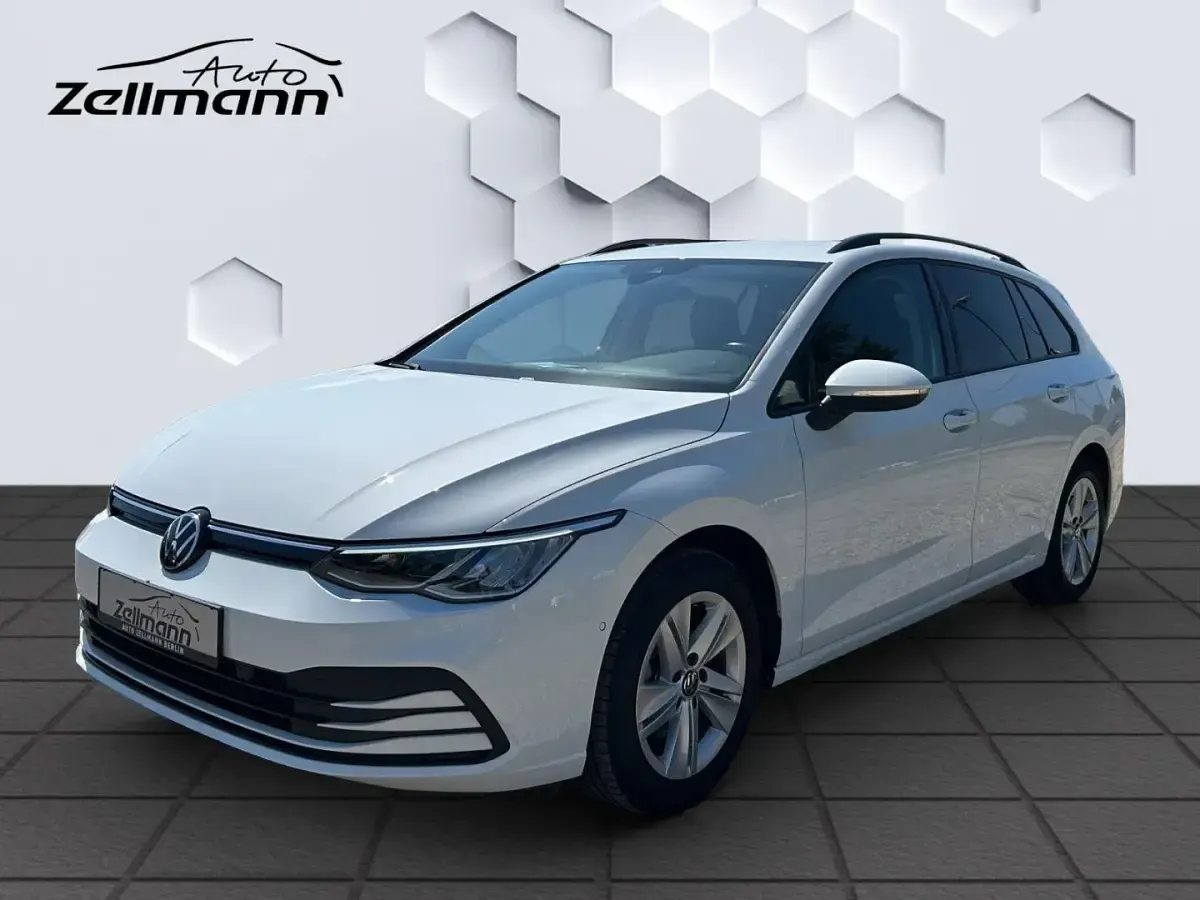 Gebraucht VW Golf VIII Life 110 PS (80 kW) 2021 Kombi