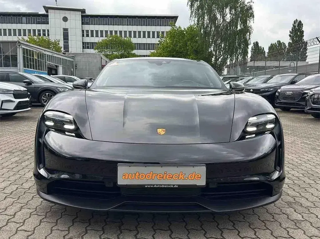 Gebraucht Porsche Taycan 239 kW (326 PS) 2022 Schwarz Limousine