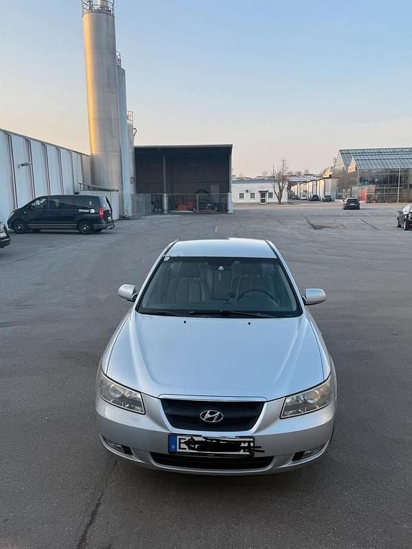 Gebraucht Hyundai Sonata 235 PS (172 kW) 2006 Grau Limousine