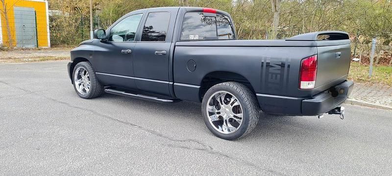 Second-hand Dodge Ram 349 CP (256 kW) 2003 Negru Pickup