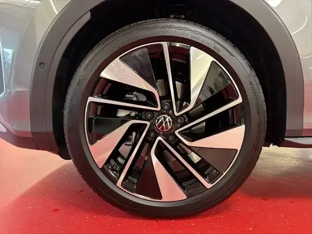 Neu VW T-Roc Style 150 PS (110 kW) 2026 Grau SUV