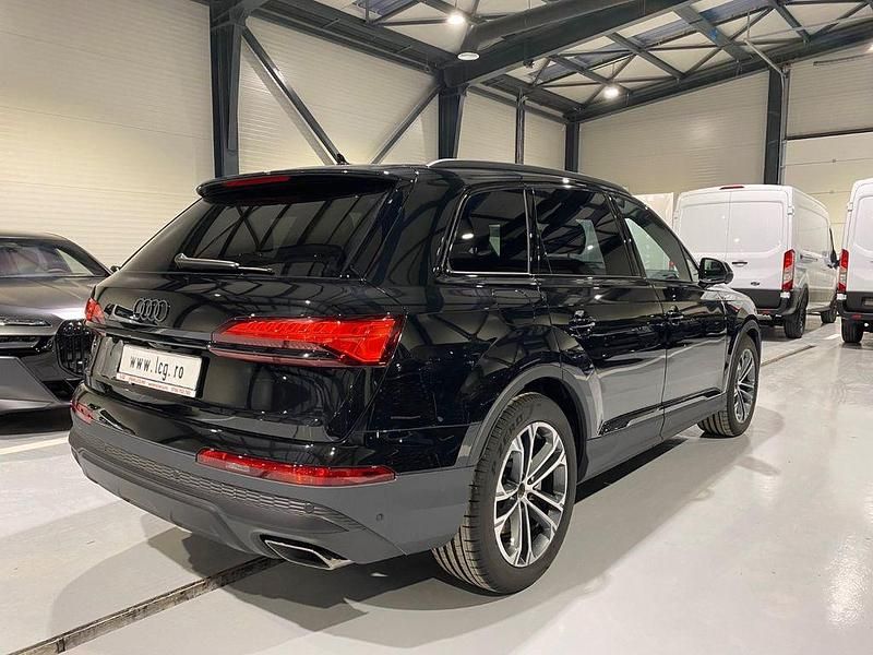 Gebraucht Audi Q7 340 PS (250 kW) 2024 Schwarz SUV