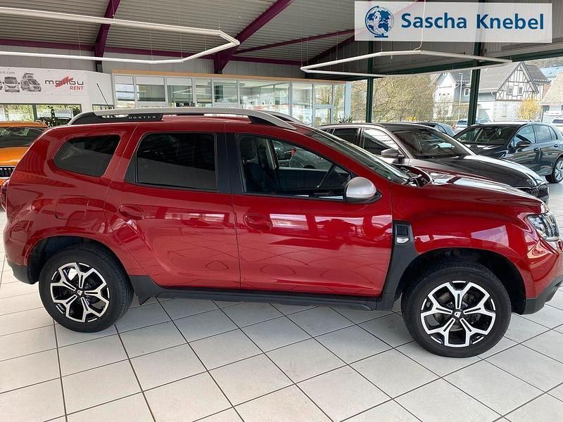 Second-hand Dacia Duster Adventure 150 CP (110 kW) 2019 Roșu SUV