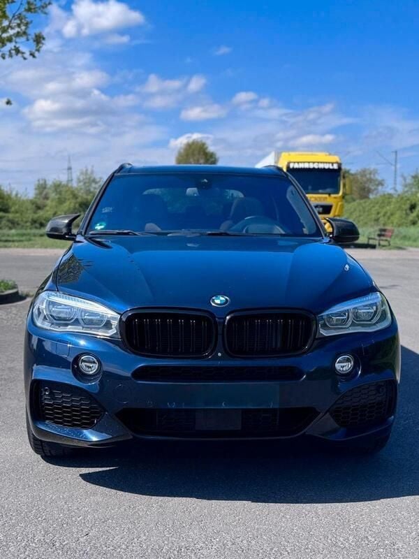 Blau Gebraucht 2017 BMW X5 M Sport SUV | 38.800 € (Etwas zu teuer) - Bild 1/4