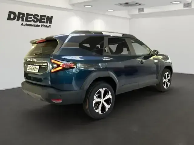 Neu Dacia Bigster Journey 140 PS (102 kW) 2026 Blau SUV