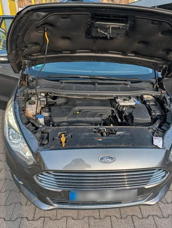 Gebraucht Ford S-MAX S 2017 Grau Van / Kleinbus