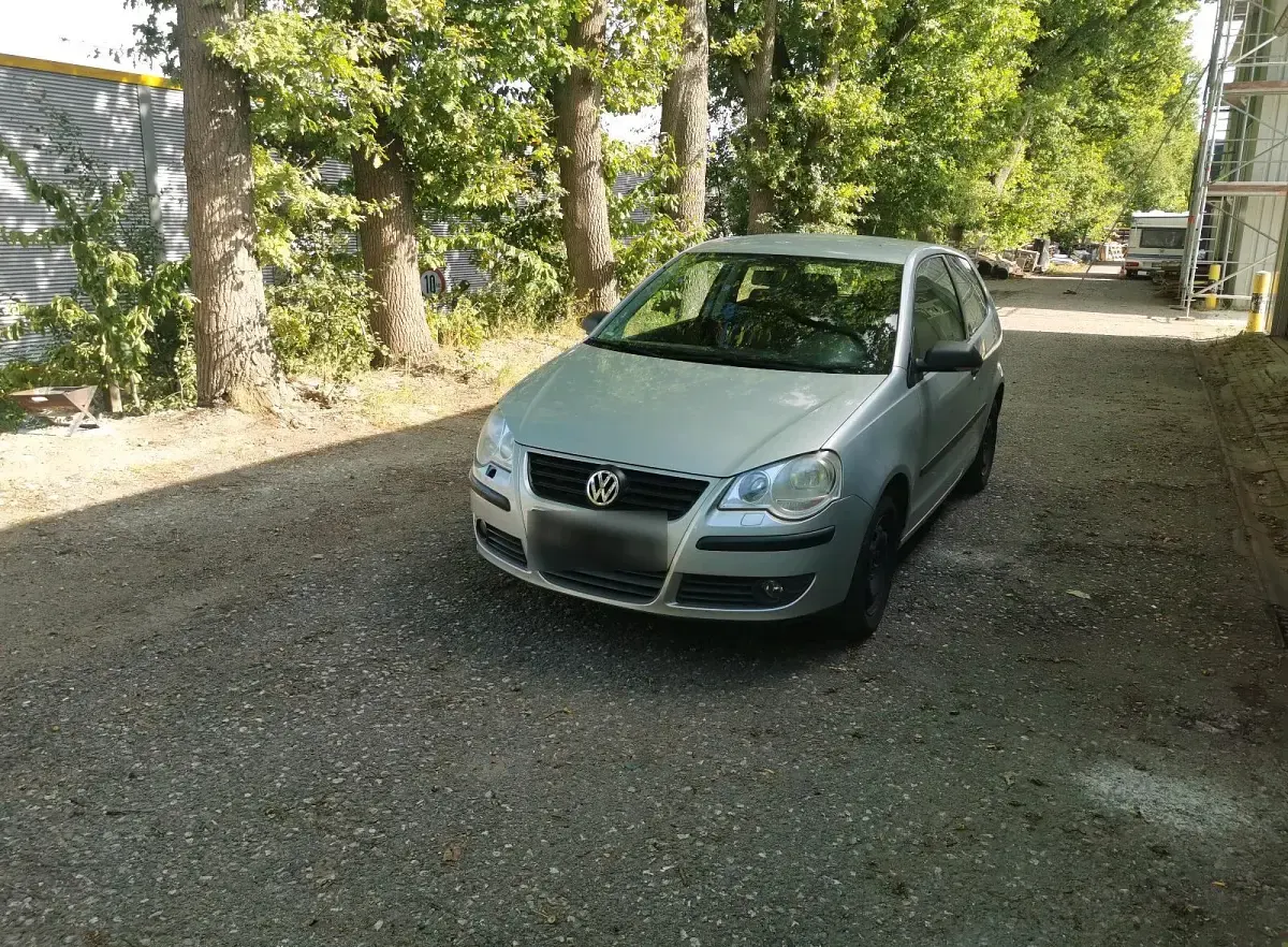 Gebraucht VW Polo 75 PS (55 kW) 2006 Silber Kleinwagen