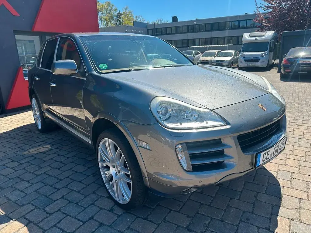 Gebraucht Porsche Cayenne 239 PS (175 kW) 2009 Grau SUV
