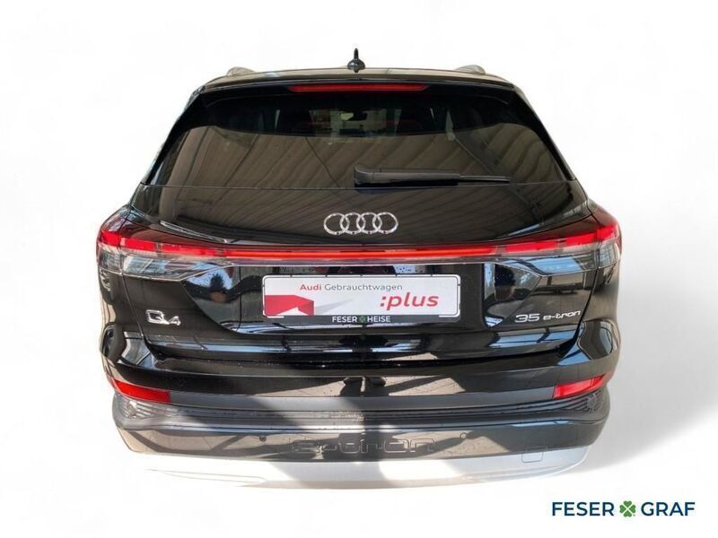 Gebraucht Audi Q4 e-tron Ambiente 125 kW (170 PS) 2021 Mythosschwarz metallic SUV