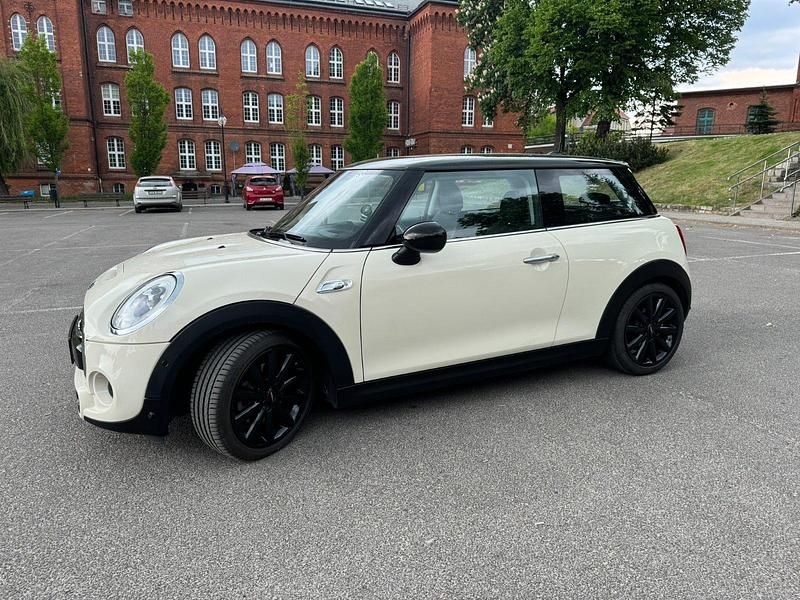 Gebraucht Mini Cooper S 211 PS (155 kW) 2018 Beige Kleinwagen