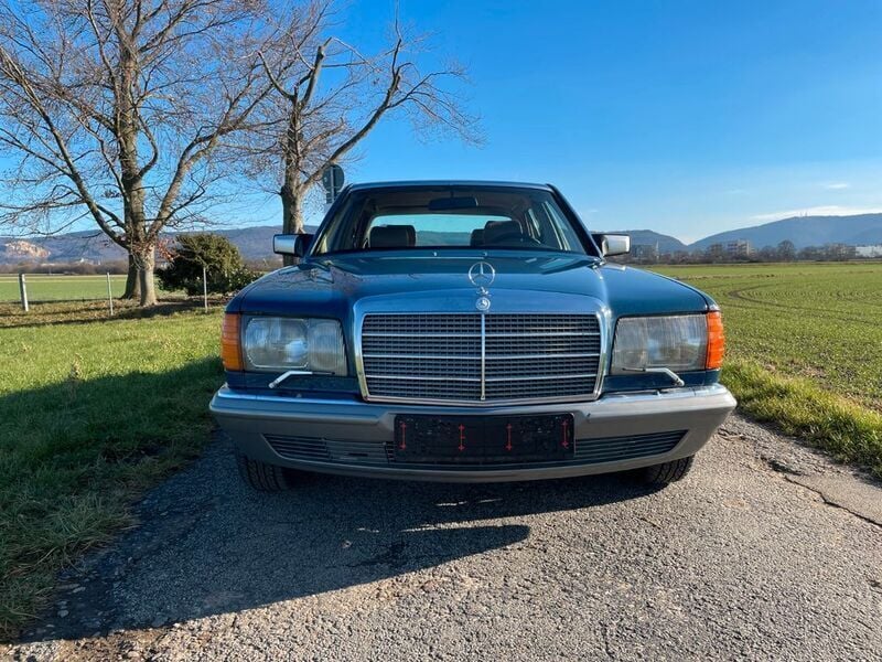 Gebraucht Mercedes 280 185 PS (136 kW) 1982 Blau Limousine