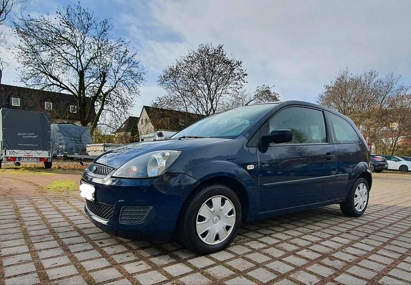 Blau Gebraucht 2008 Ford Fiesta Style Kleinwagen | 1.100 € (Superpreis) - Bild 1/4