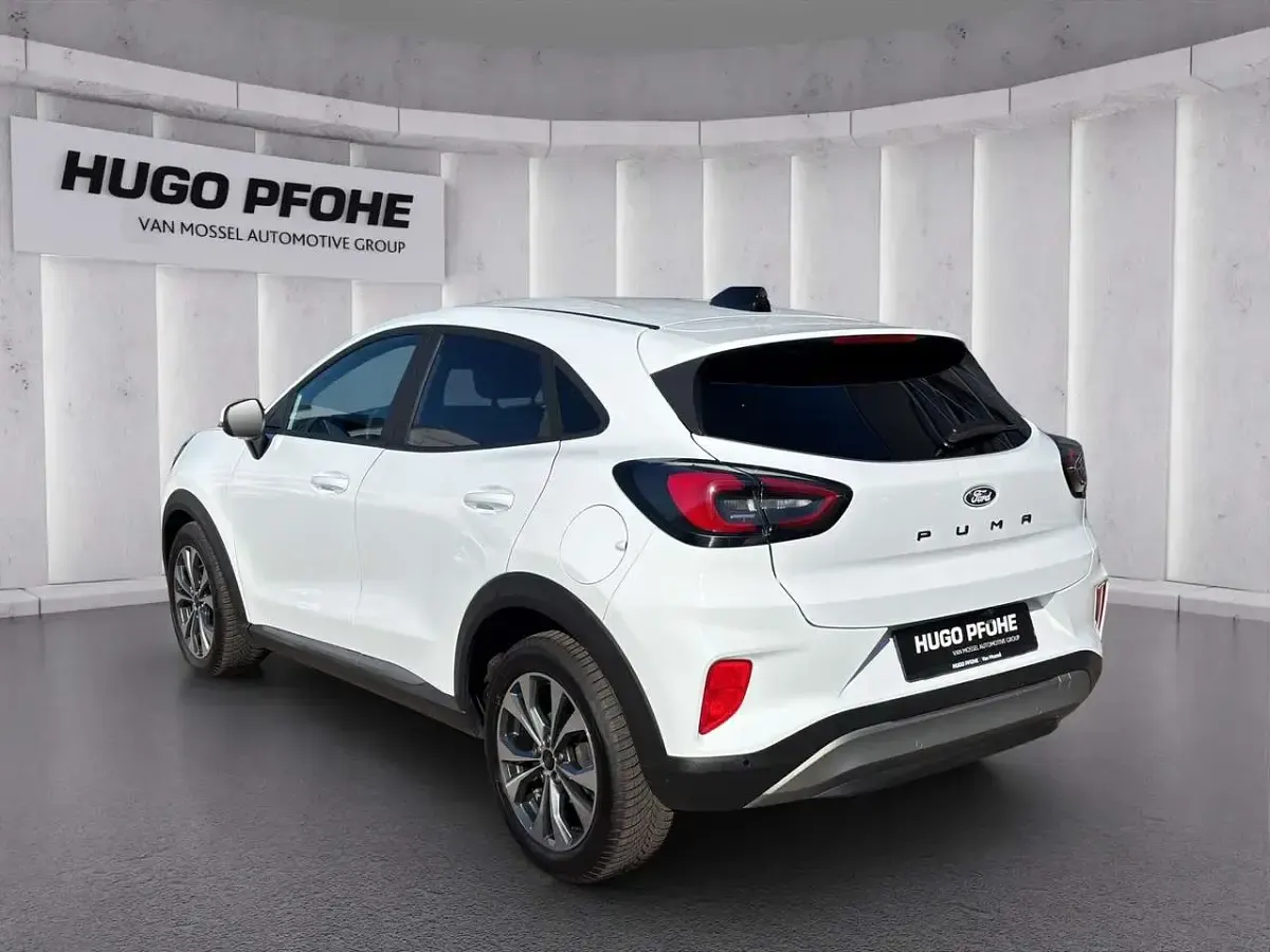 Używany Ford Puma Titanium 125 KM (91 kW) 2025 Biały SUV