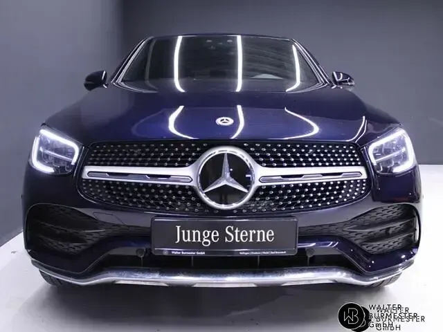 Gebraucht Mercedes GLC300e AMG 211 PS (155 kW) 2020 Cavansitblau metallic SUV