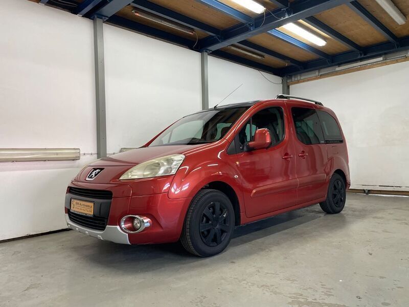 Rot Gebraucht 2008 Peugeot Partner Tepee Premium Van / Kleinbus | 5.999 € (Fairer Preis) - Bild 1/4