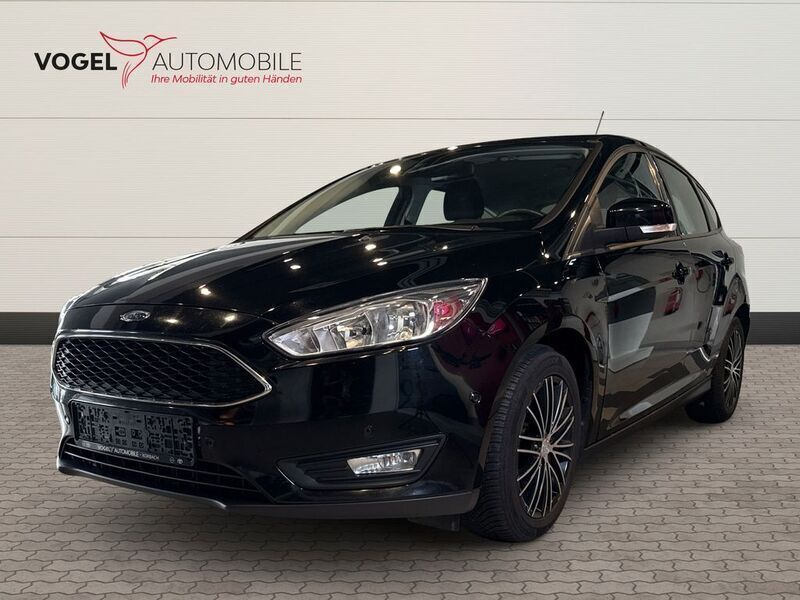 Schwarz Gebraucht 2017 Ford Focus Business Edition Limousine | 7.480 € (Fairer Preis) - Bild 1/4