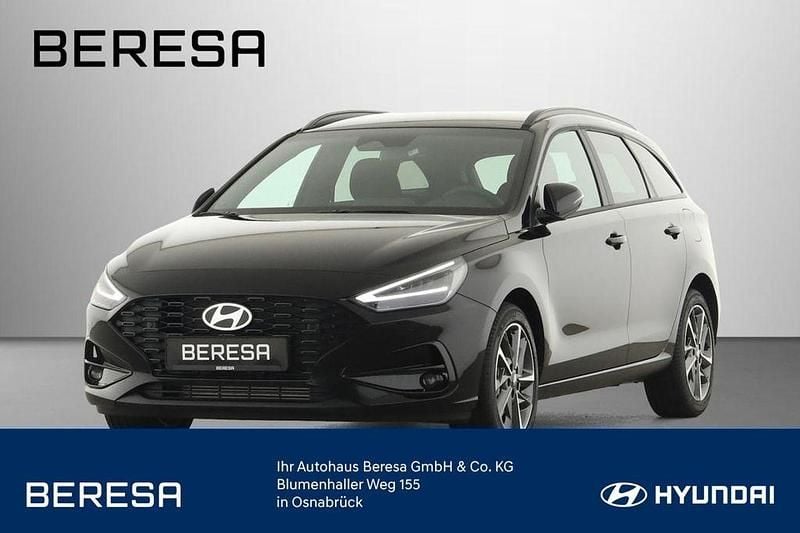 Schwarz Gebraucht 2024 Hyundai i30 Advantage Kombi | 23.980 € (Superpreis) - Bild 1/4