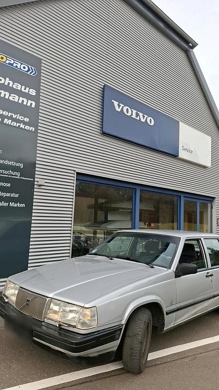 Gebraucht Volvo 940 131 PS (96 kW) 1993 Silber Limousine