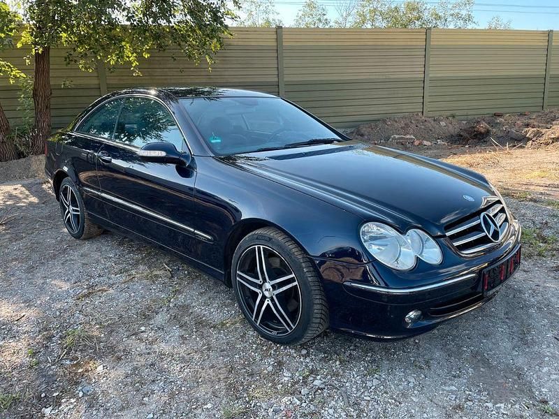 Blau Gebraucht 2004 Mercedes CLK270 Coupé | 3.990 € (Fairer Preis) - Bild 1/4