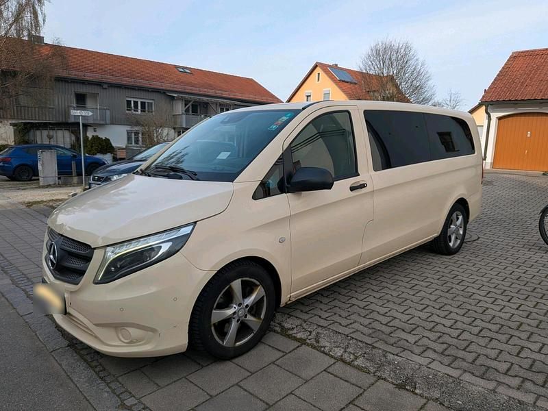 Gebraucht Mercedes Vito 190 PS (139 kW) 2016 Beige Van