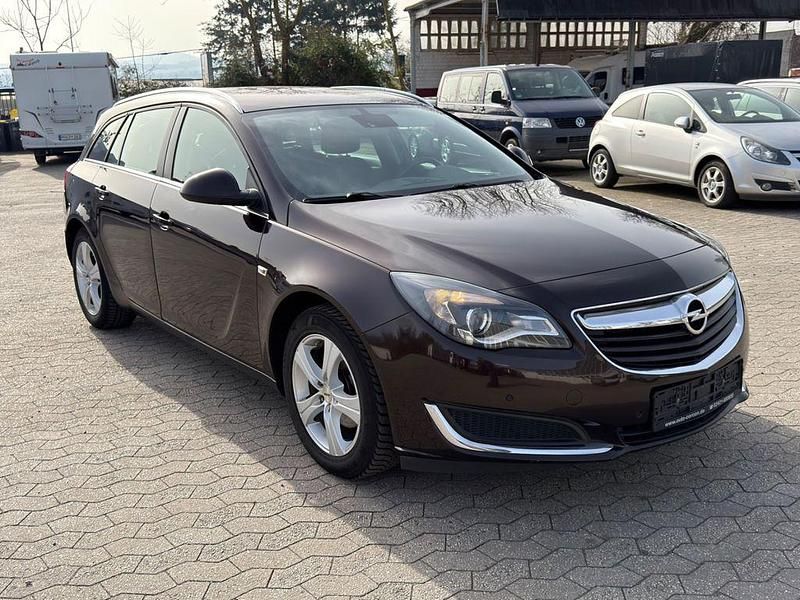 Gebraucht Opel Insignia Edition 136 PS (100 kW) 2017 Braun Kombi