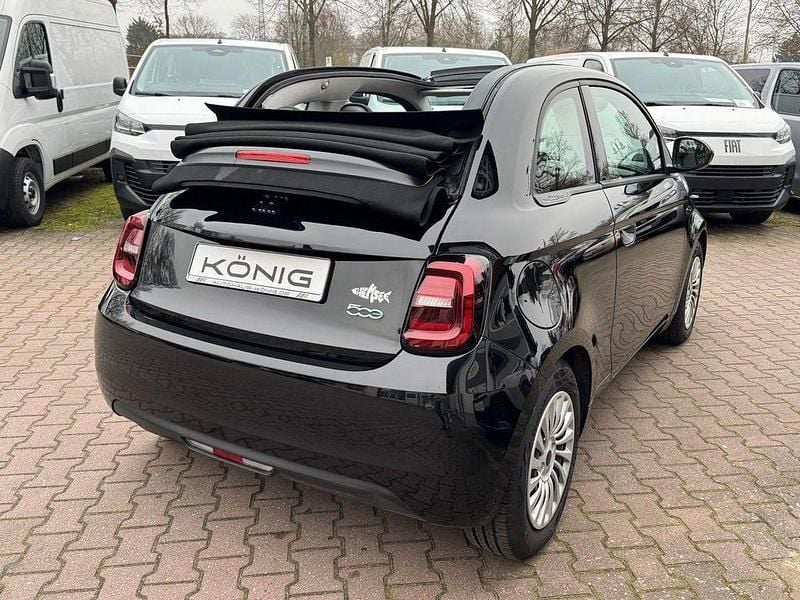 Gebraucht Fiat 500e 86 kW (118 PS) 2024 Schwarz Cabrio