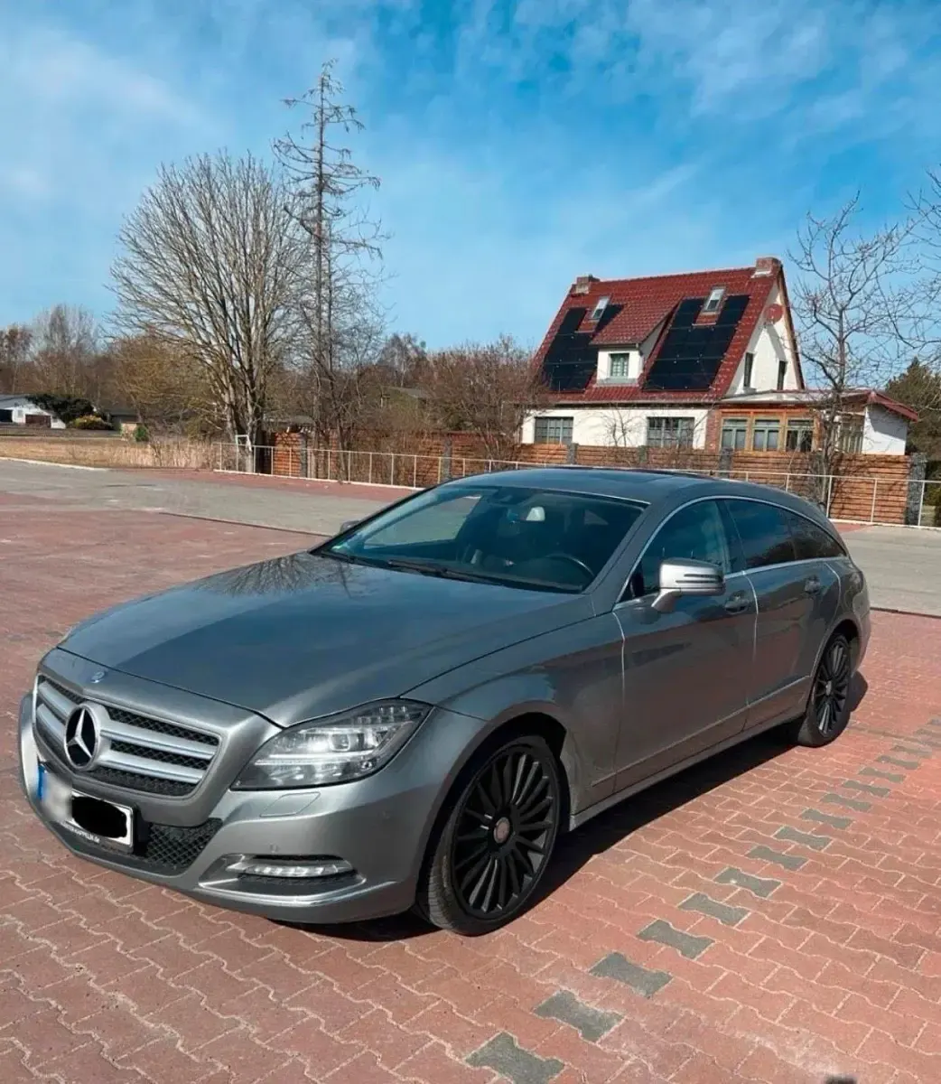 Używany Mercedes CLS350 265 KM (194 kW) 2013 Srebrny Kombi