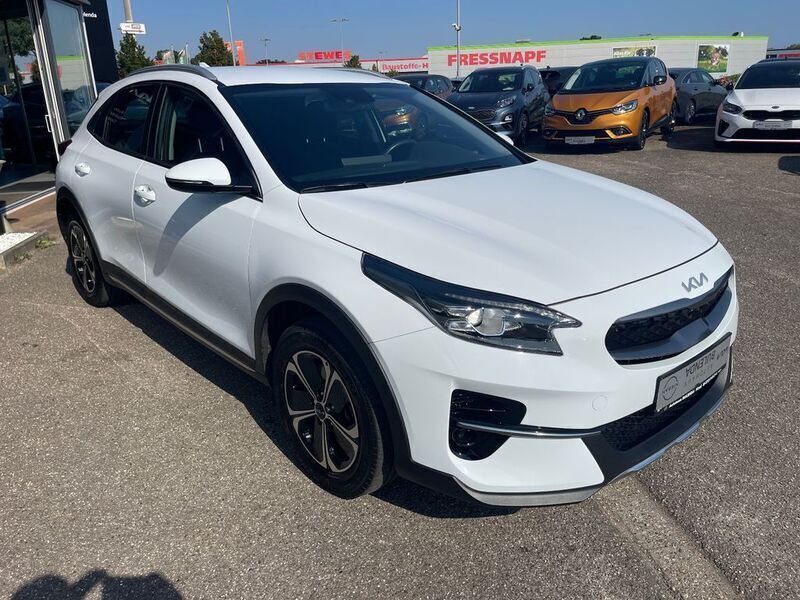 Gebraucht Kia XCeed Vision 141 PS (103 kW) 2022 (wd) cararraweiss SUV