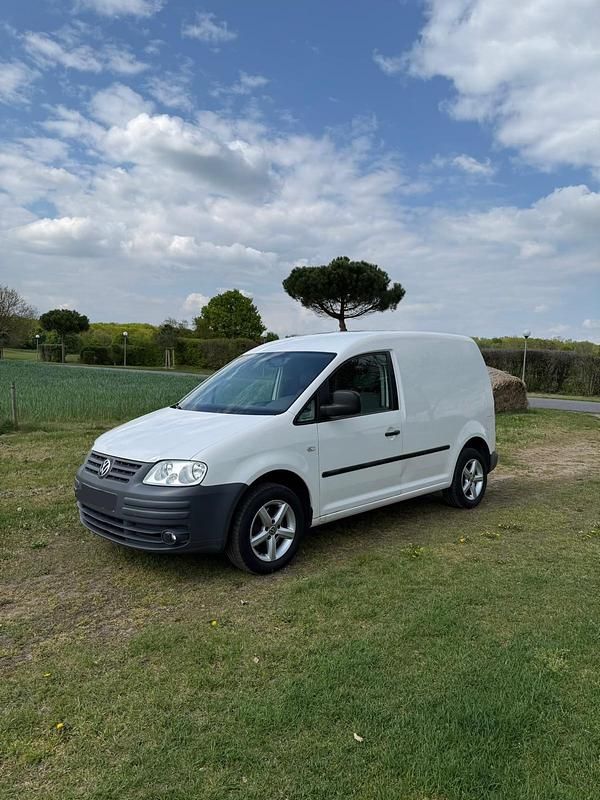 Second-hand VW Caddy 104 CP (76 kW) 2007 Alb Monovolum