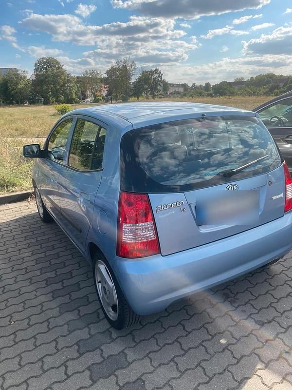 Second-hand Kia Picanto 65 CP (47 kW) 2005 Andere farben Hatchback