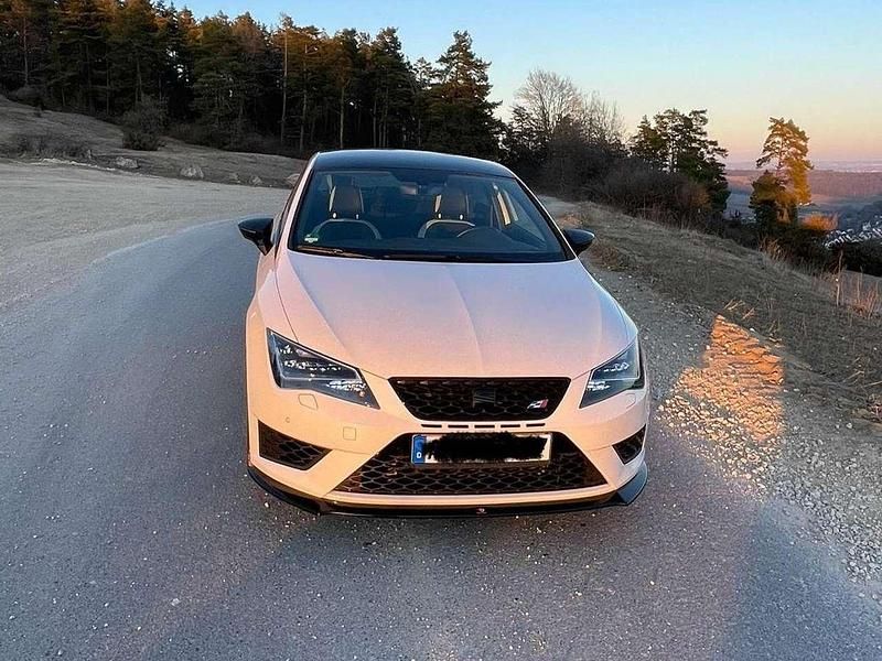 Usata Seat Leon SC 290 CV (213 kW) 2016 Bianco Utilitaria