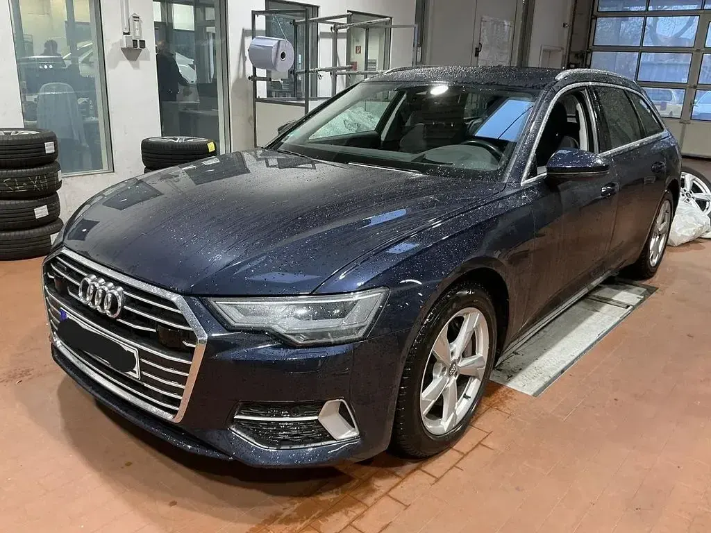 Używany Audi A6 Ambiente 299 KM (219 kW) 2022 Niebieski Kombi