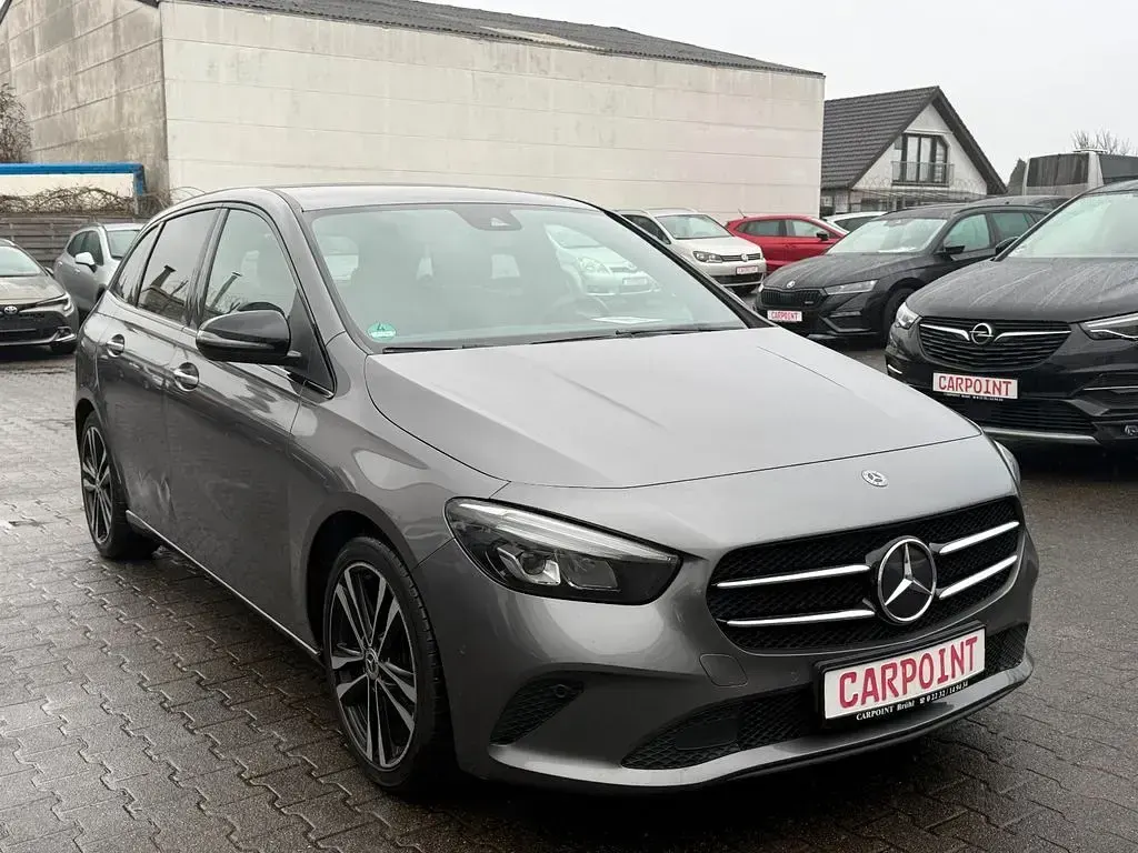 Gebraucht Mercedes B200 AMG Edition 1 163 PS (119 kW) 2020 Grau Kleinwagen