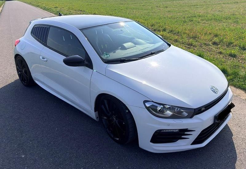 Gebraucht VW Scirocco R 349 PS (256 kW) 2017 Weiß Coupé