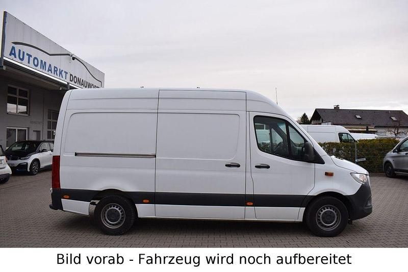 Gebraucht Mercedes Sprinter 163 PS (119 kW) 2020 Weiß Van
