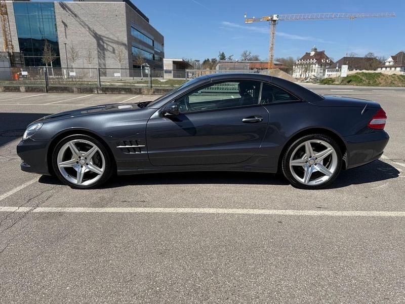 Gebraucht Mercedes SL350 315 PS (231 kW) 2010 Grau Cabrio