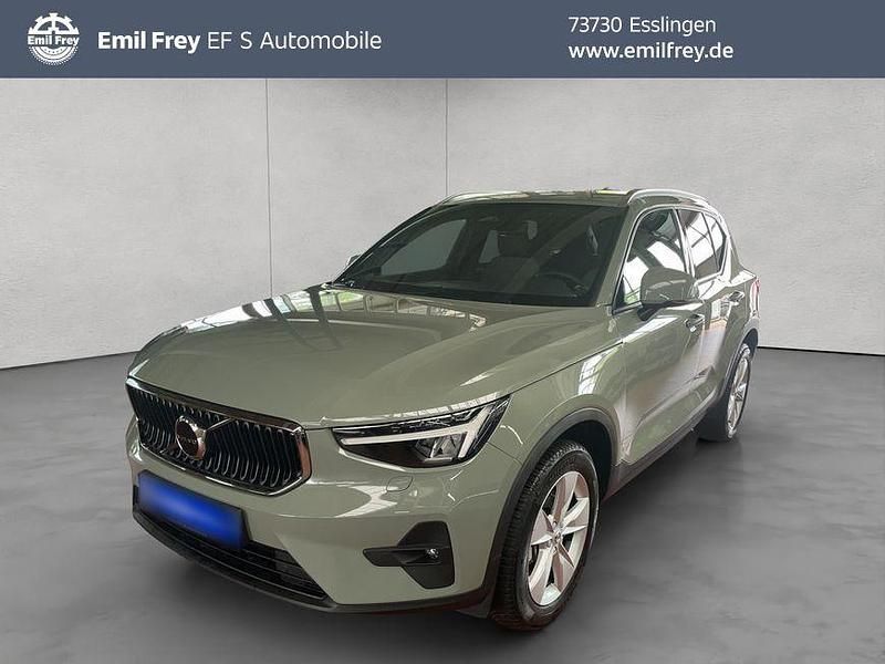 Grün Gebraucht 2023 Volvo XC40 Core SUV | 32.490 € (Guter Preis) - Bild 1/4