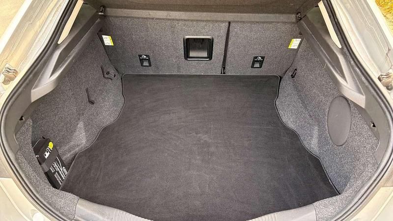 Gebraucht Ford Mondeo Titanium 160 PS (117 kW) 2017 Silber Limousine