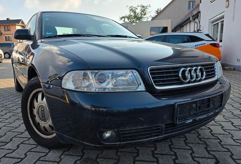 Blau Gebraucht 2000 Audi A4 Limousine | 799 € (Superpreis) - Bild 1/4