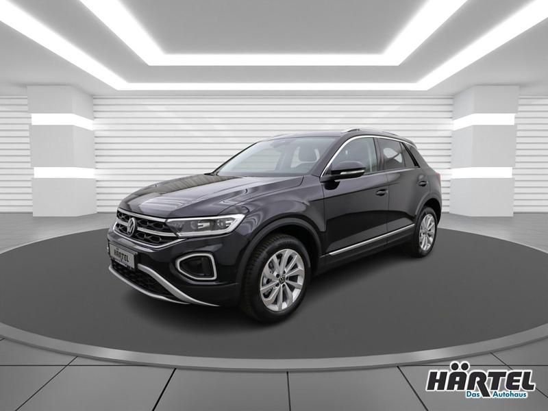 Neu VW T-Roc Style 150 PS (110 kW) 2025 Deep black perleffekt, pearl effect SUV